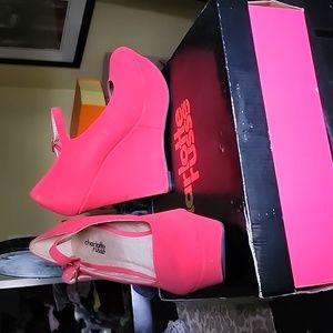 👠 Red wedge Charlotte Russe heels 👠